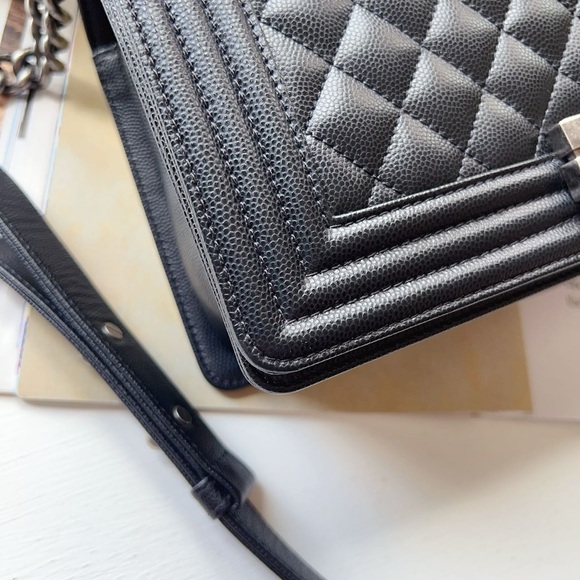 Chanel Medium Caviar Black Boy Bag Silver - Picture 4 of 13